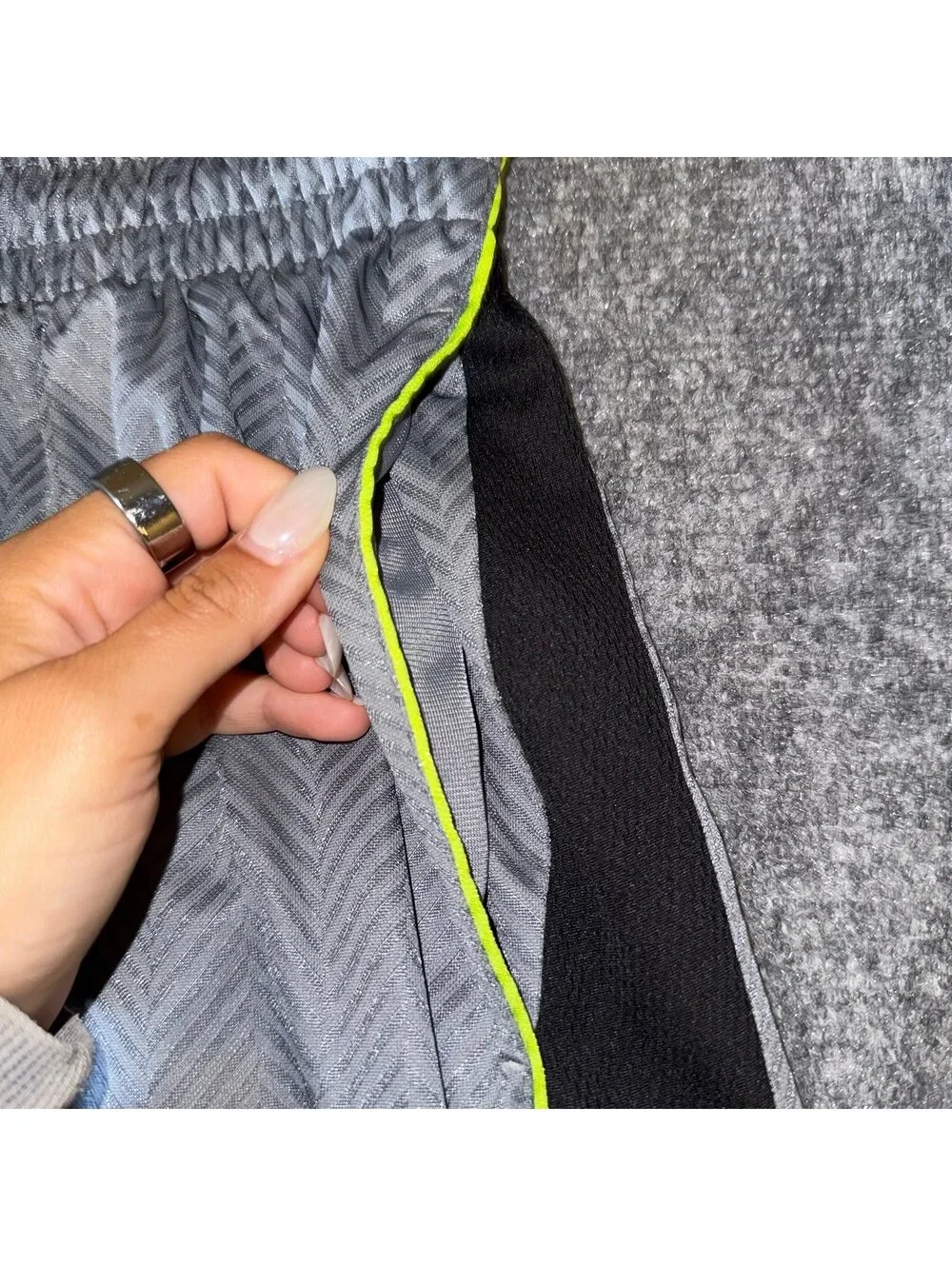 Adidas Basketball Lime Green Baggy Hoop Shorts Mens SM Vtg y2k 90s Rare